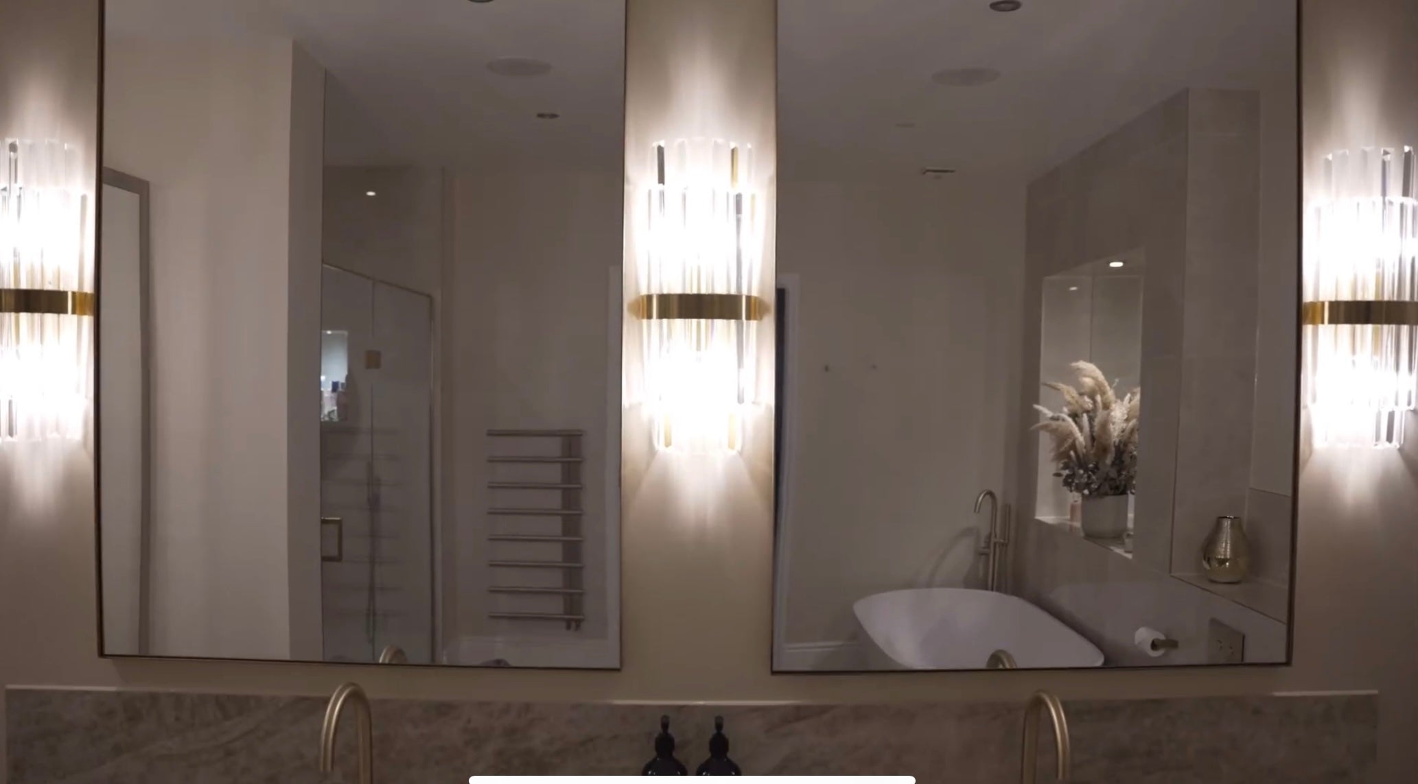 Belair Wall Light