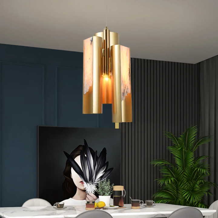 The Vénuz Marble Pedant Light