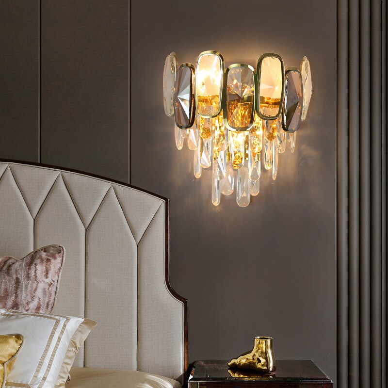 Edmond Wall Light